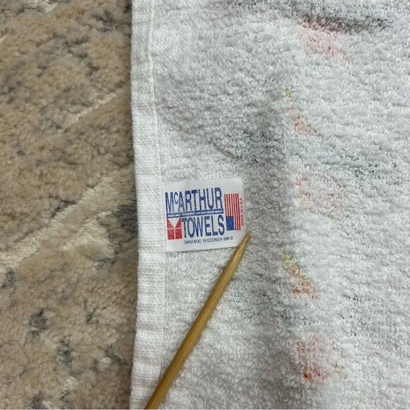 Vintage NBA Gatorade Logo Promo  McArthur Towels set of 2 - Picture 6 of 6